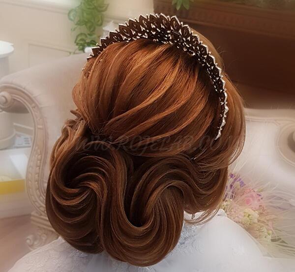 عکس شینیون مو ساده باز