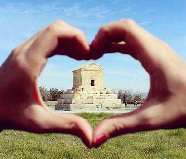 عکس لبخند عروسکی