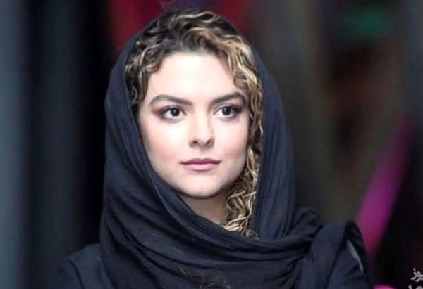 عکس دنیا جهانبخت قبل از کشف حجاب