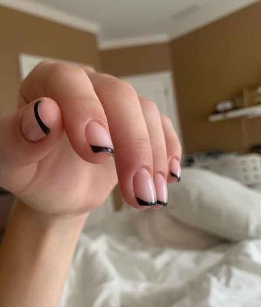 عکس طرح ناخن فرنچ رنگی