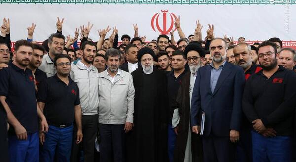 عکس یادگاری رئیسی