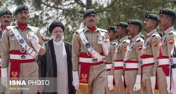 عکس رئیسی با روحانی