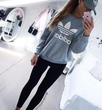 عکس لباس ورزشی دخترانه اسپرت
