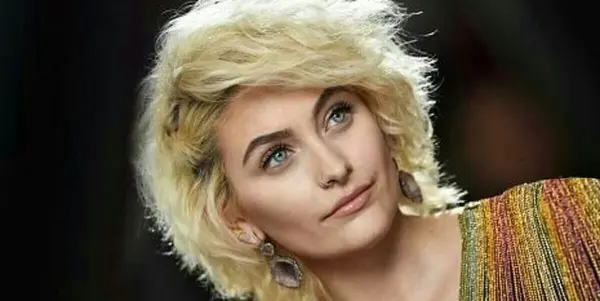 عکس خوشگل زن زیبا برای پروفایل