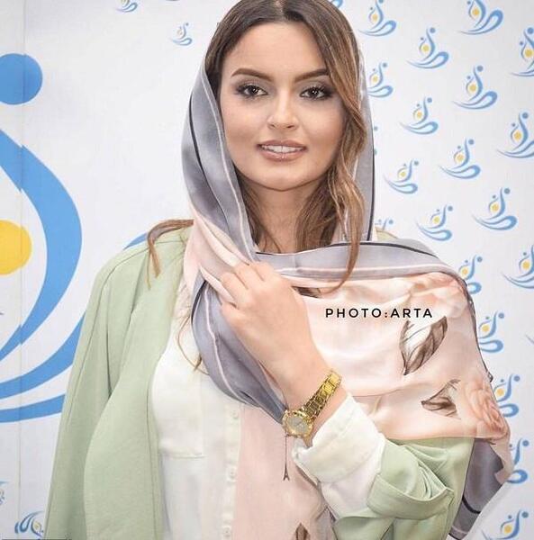 عکس نیلوفر پارسا