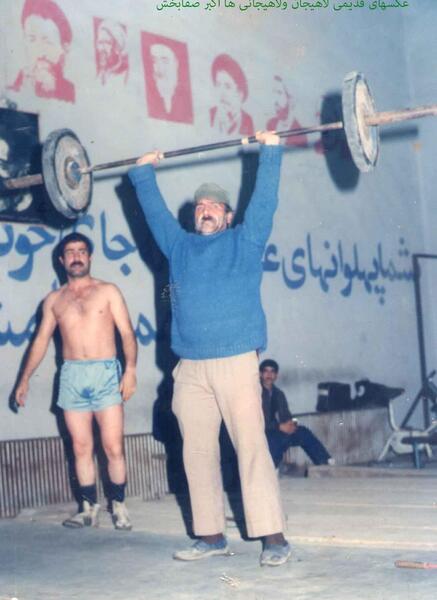عکس بابا هوشنگ