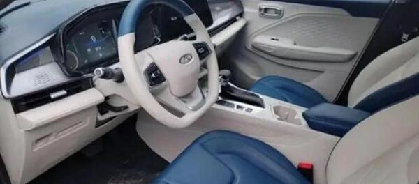 عکس ماشین ام وی ام x33 s گیربکس cvt