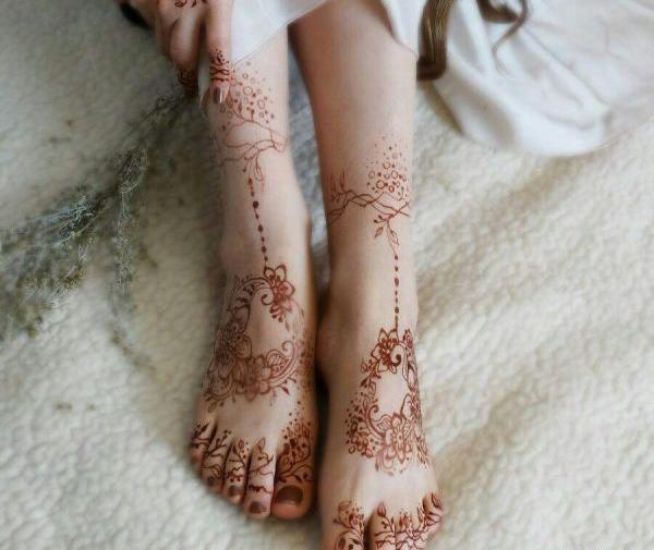عکس حنا روی دست و پا