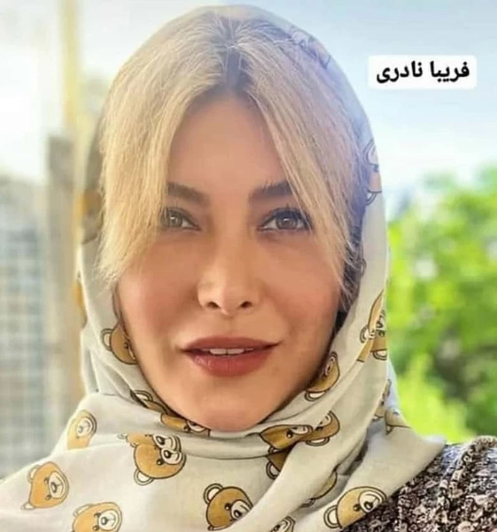 عکس های فریبا نادری در ترکیه