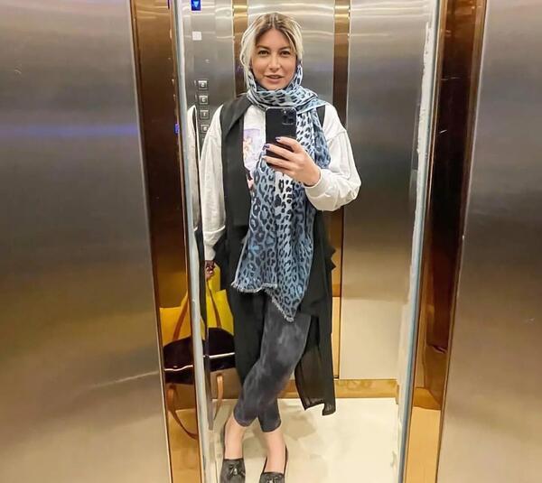 عکس های فریبا نادری در ترکیه