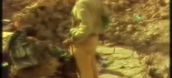 عکس شهید حججی با فرزندش