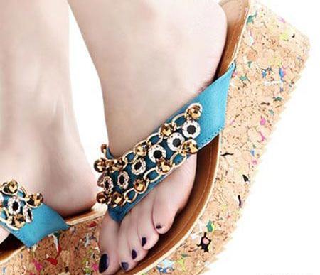 عکس دمپایی روفرشی زنانه