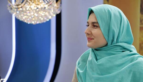 عکس خانوادگی گلوریا هاردی