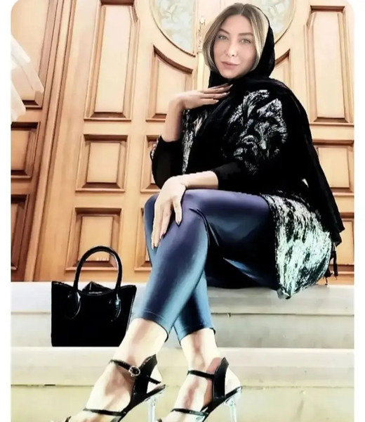 عکس پای فریبا نادری