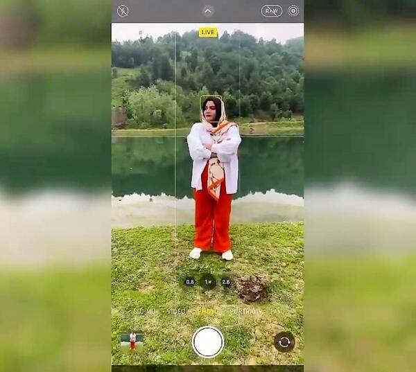 نحوه عکس گرفتن جلوی آینه