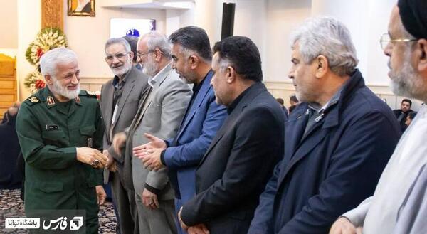 عکس سردار رستم قاسمی