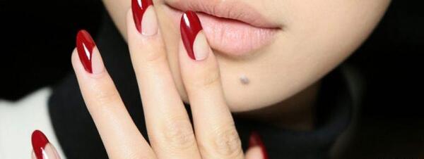 عکس مدل ناخن فرنچ رنگی کوتاه