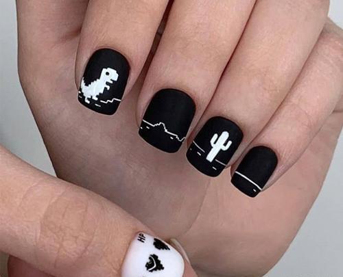 عکس مدل کاشت ناخن کوتاه بی رنگ