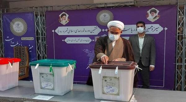 عکس صادق آملی لاریجانی