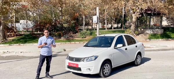 عکس های داخل ماشین ساینا