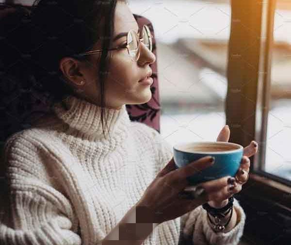 ایده عکس تولد در رستوران