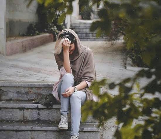 ژست عکس پروفایل دخترونه