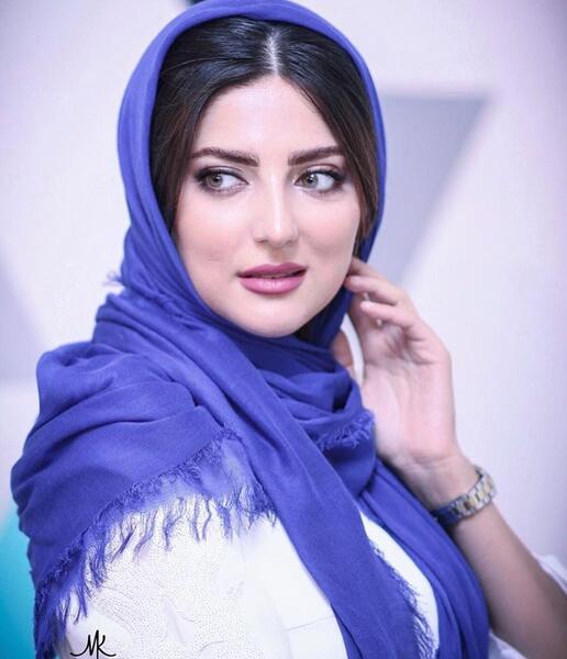 عکس هلیا جلیل نژاد و پدرش