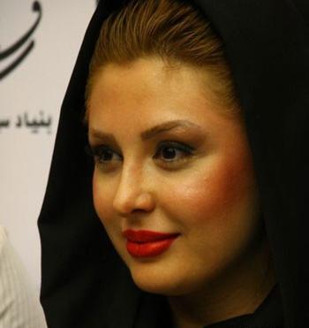 عکس بدون روسری نیوشا ضیغمی
