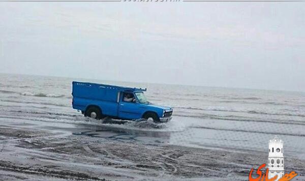 عکس نیسان با بار کاه