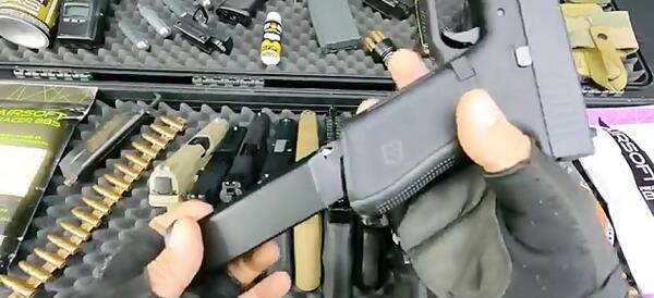 عکس تفنگ کلت اسباب بازی ساچمه ای