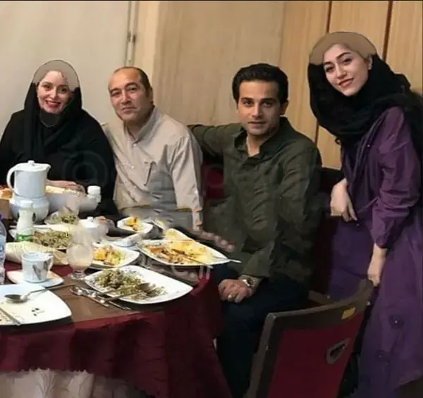 عکس خانوادگی ژاله صامتی و همسرش