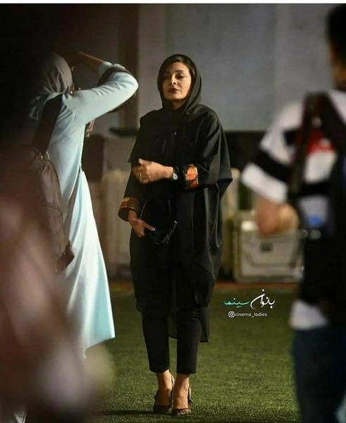 عکس پای ساره بیات