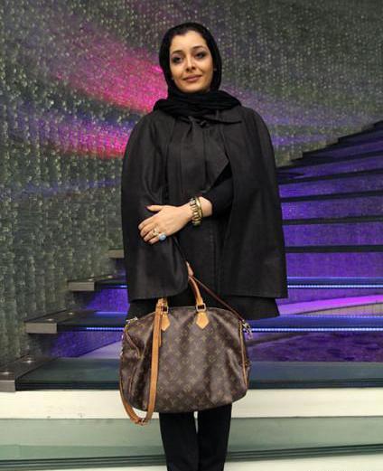 عکس پای ساره بیات