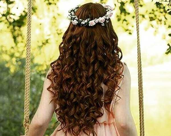 عکس دختر مو فرفری