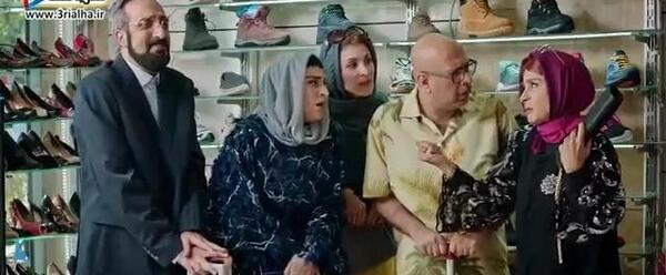 عکس بازیگر نقش چمچاره در دراکولا