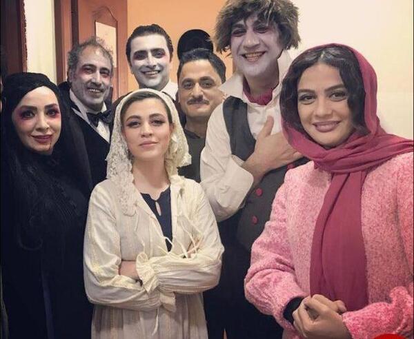 عکس بازیگر نقش چمچاره در دراکولا