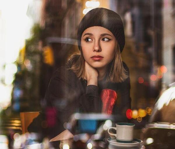 عکس پریسا پور مشکی برای پروفایل