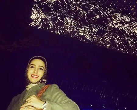 عکس سوگل طهماسبی با چادر