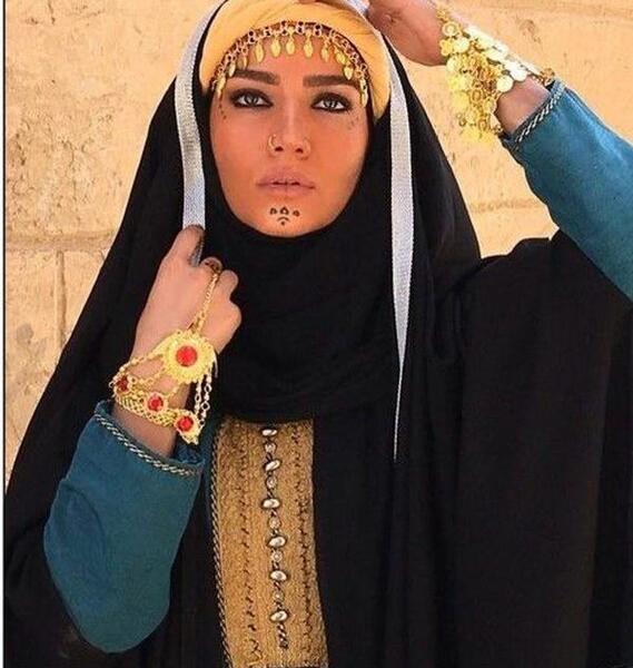 عکس سوگل طهماسبی با چادر