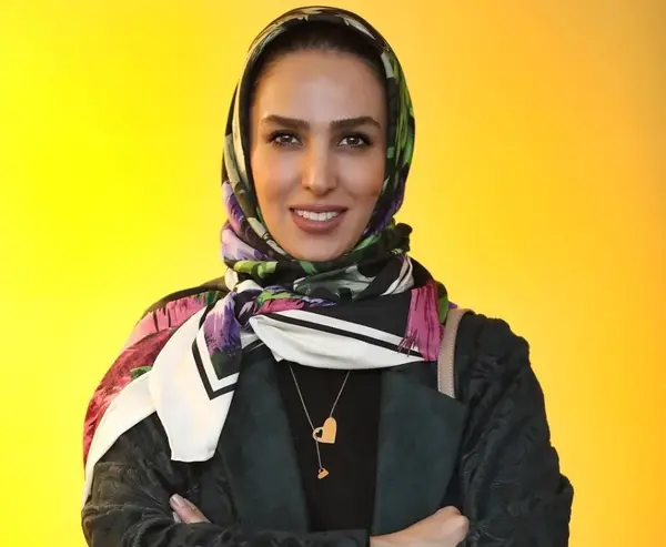 عکس سوگل طهماسبی با چادر