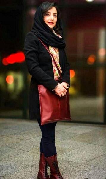 عکسی از نازنین بیاتی