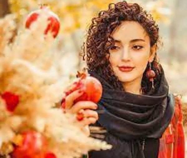 عکس ایده عکاسی یلدا دونفره