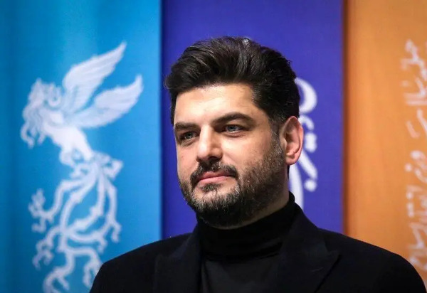 عکس سام درخشانی و مادرش