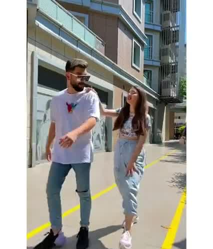 عکس نیکا فلاحی در ترکیه ویسگون