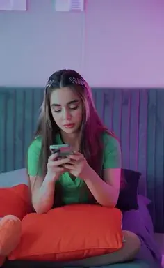 عکس نیکا فلاحی در ترکیه ویسگون