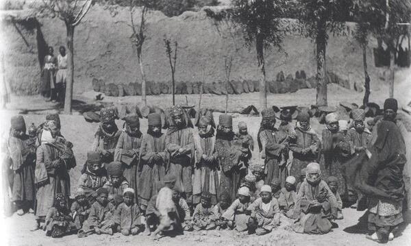 عکس دسته جمعی زنان قاجار