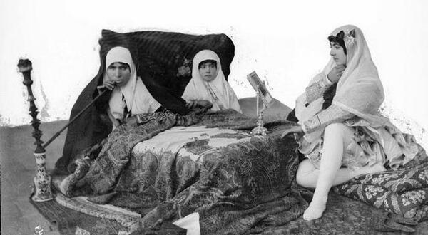 عکس دسته جمعی زنان قاجار