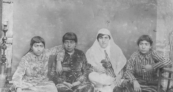 عکس دسته جمعی زنان قاجار