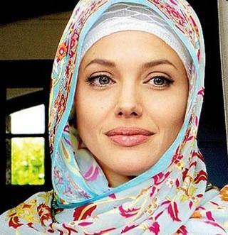 عکس های با حجاب آنجلینا جولی