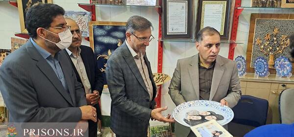 عکس زندان یزد